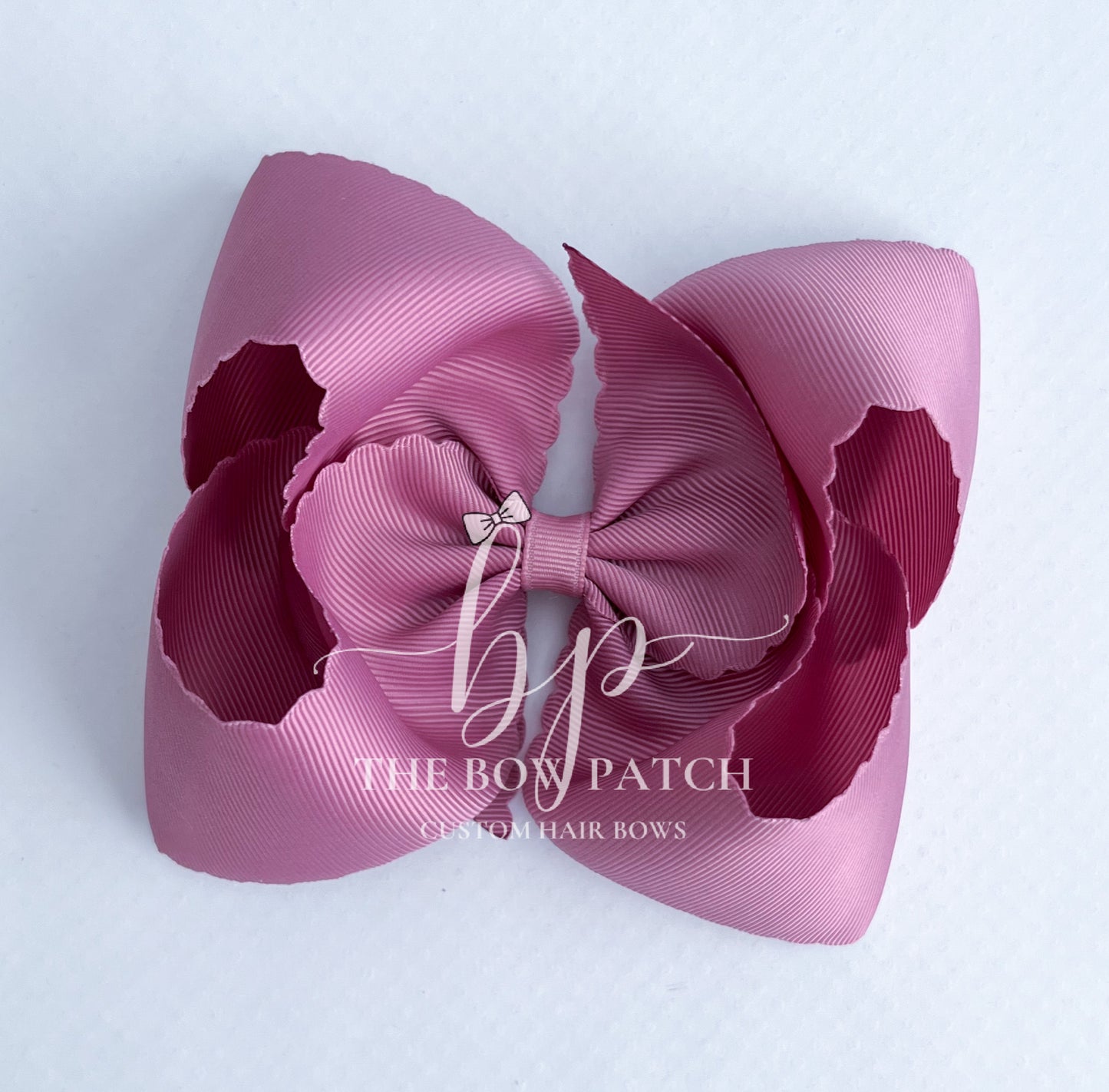 Scalloped Grosgrain Boutique Bow (available in 28 colors)
