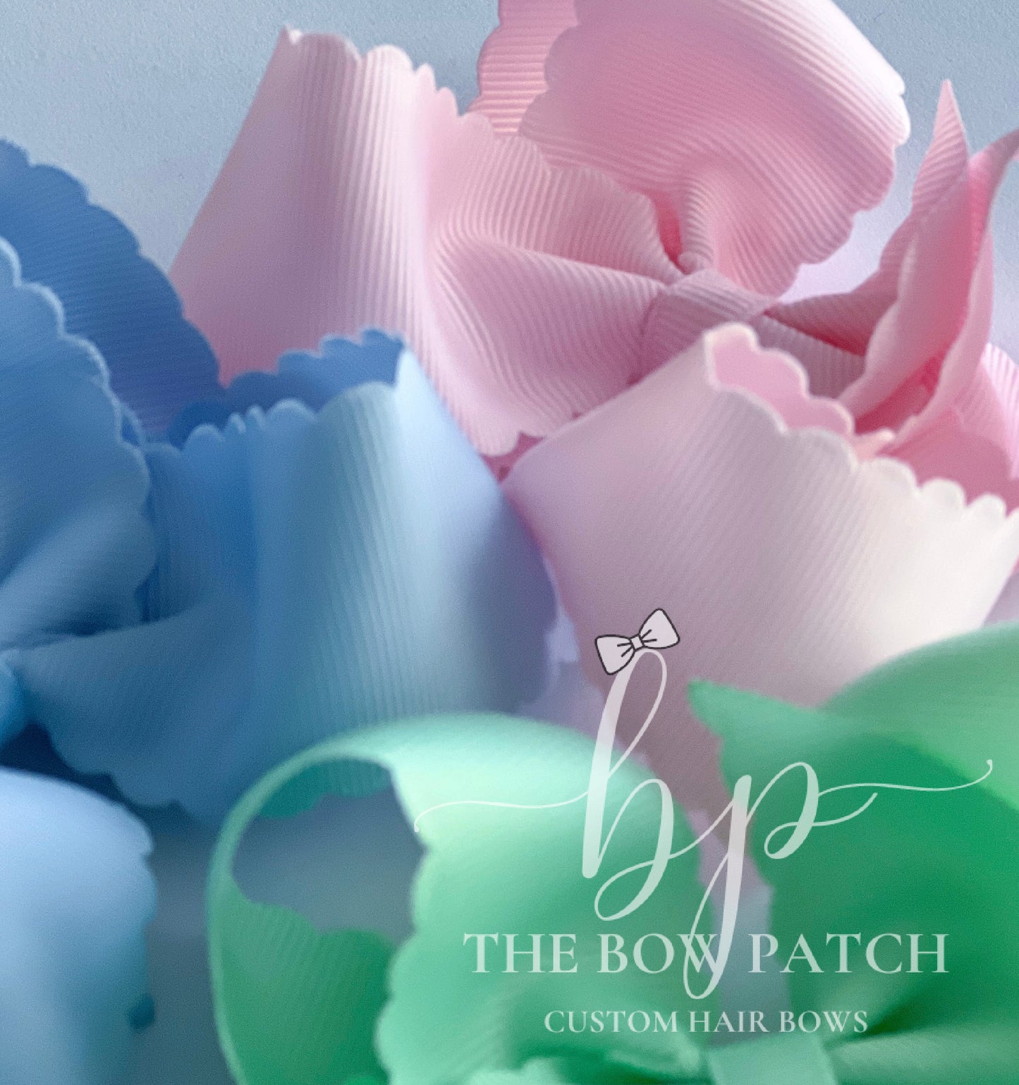 Scalloped Grosgrain Boutique Bow (available in 20 colors)